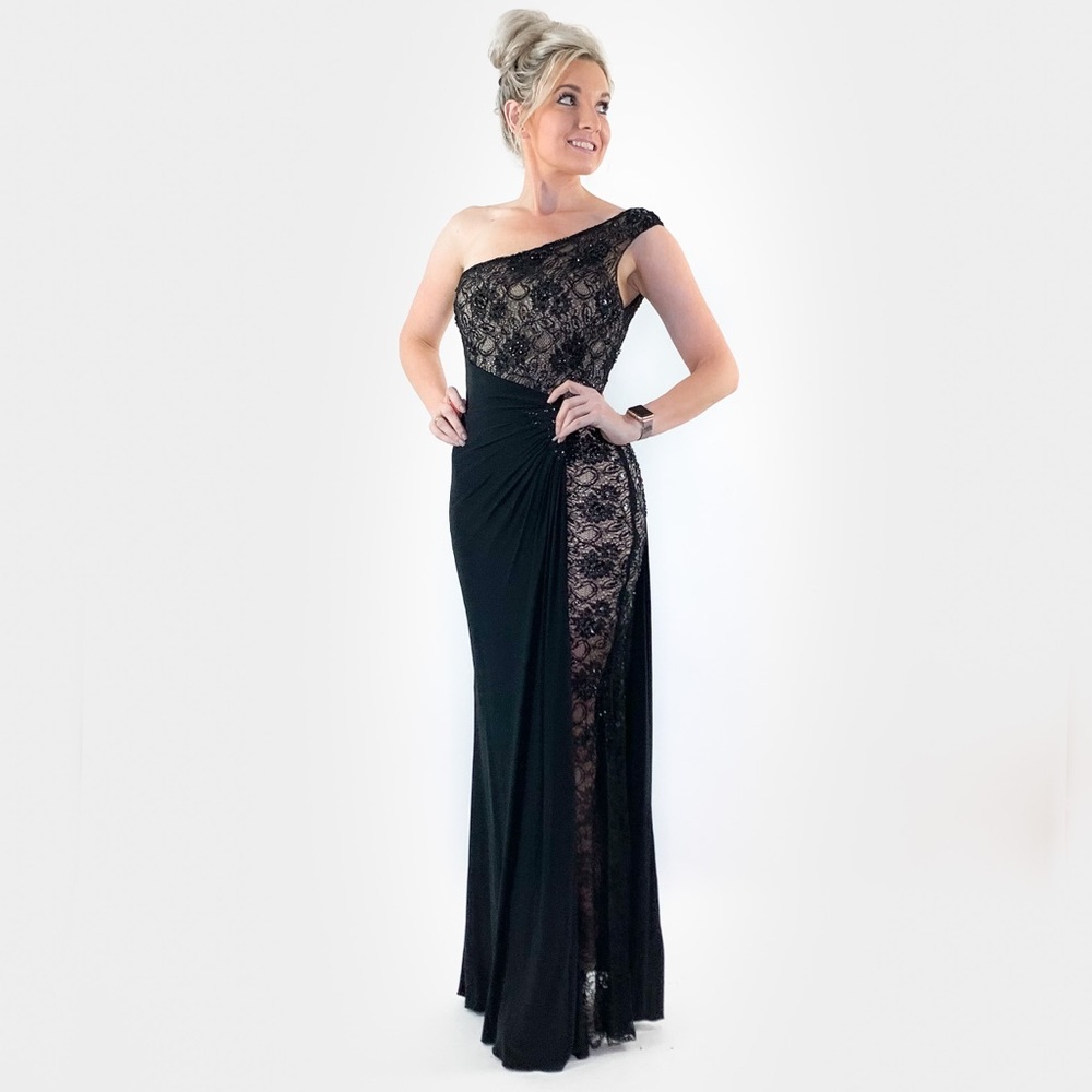 Black Lace Over Nude Evening Gown - Picture 6 of 8